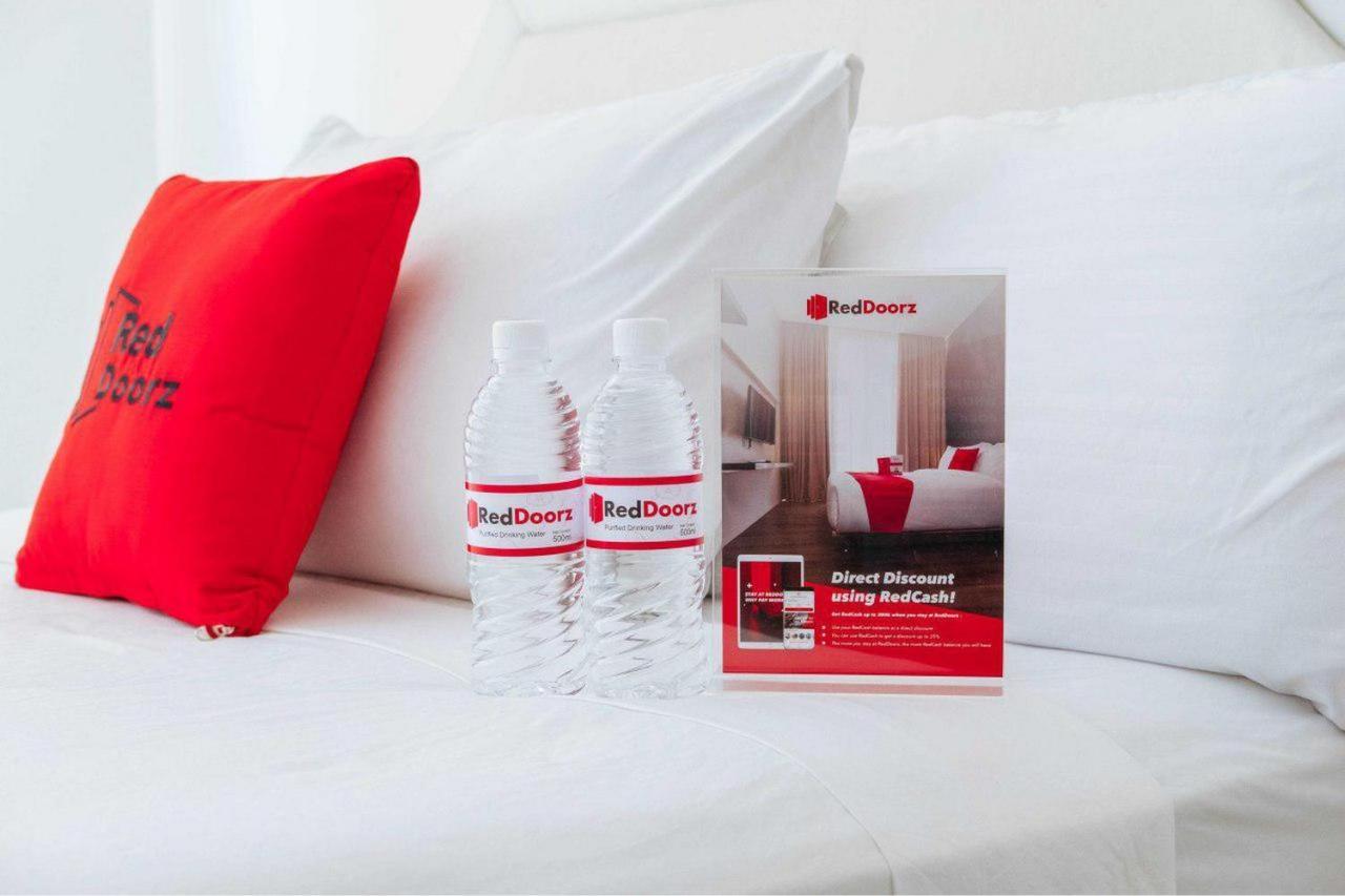 Reddoorz Syariah Near Rs Harapan Bunda Banda Aceh Hotell Geutieue Exteriör bild